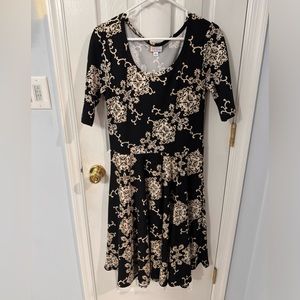 Lularoe Nicole dress